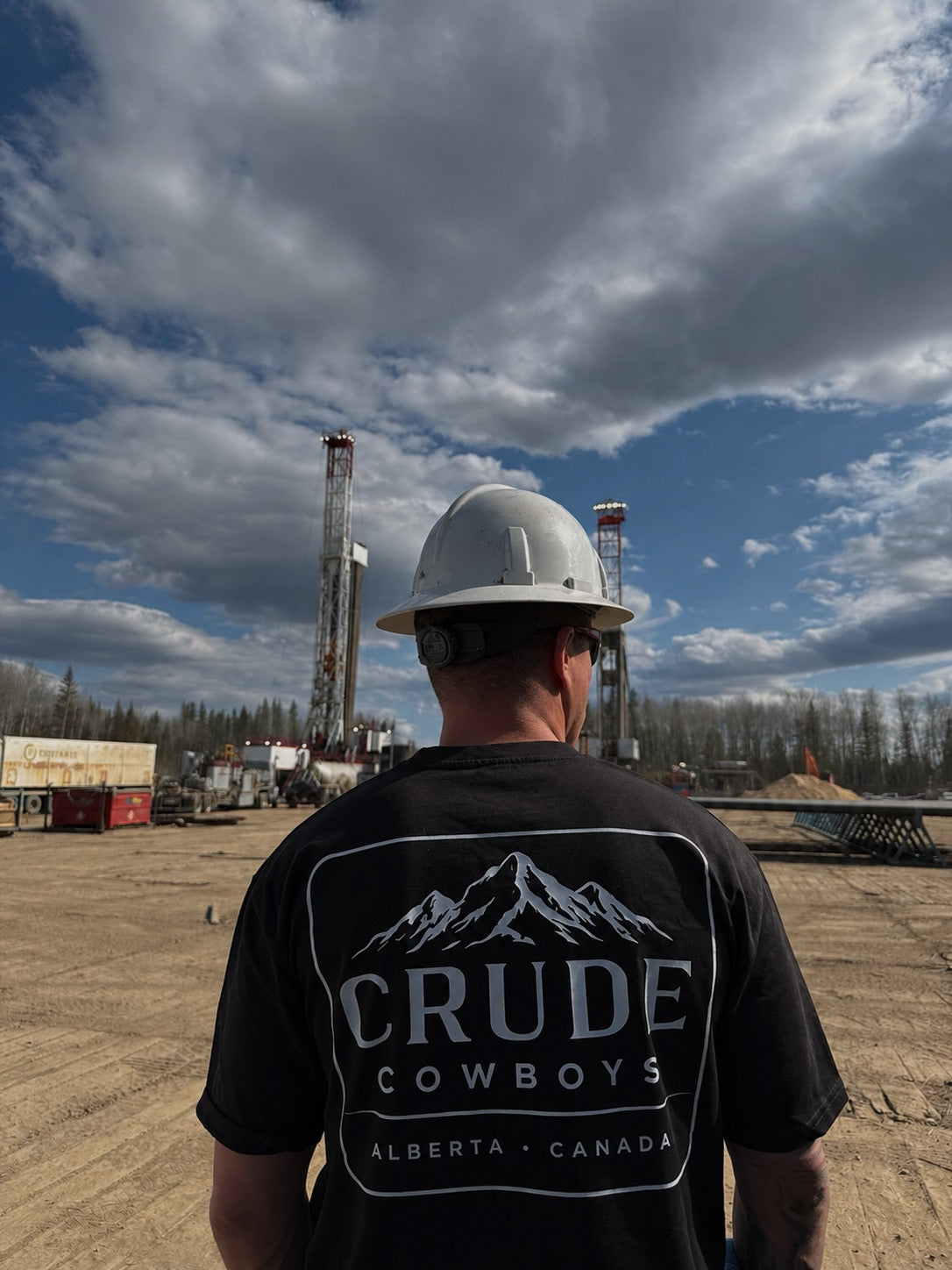 Crude Mountain Tee - Black